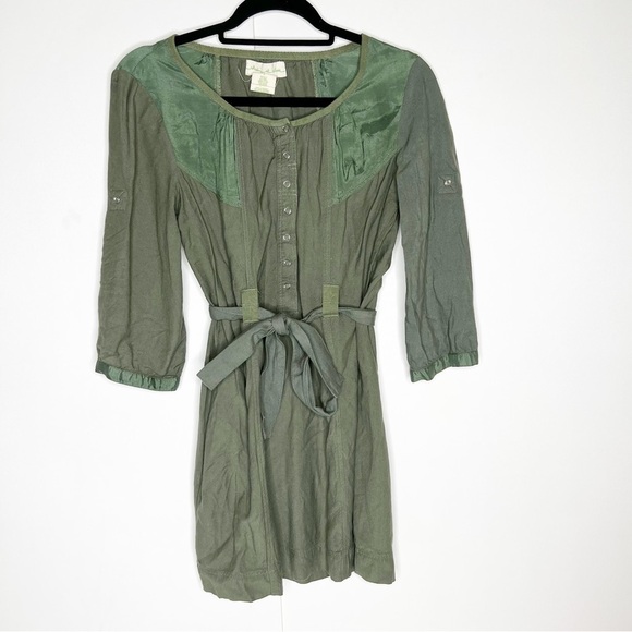 Anthropologie Dresses & Skirts - Staring at Stars Green Belted Dress